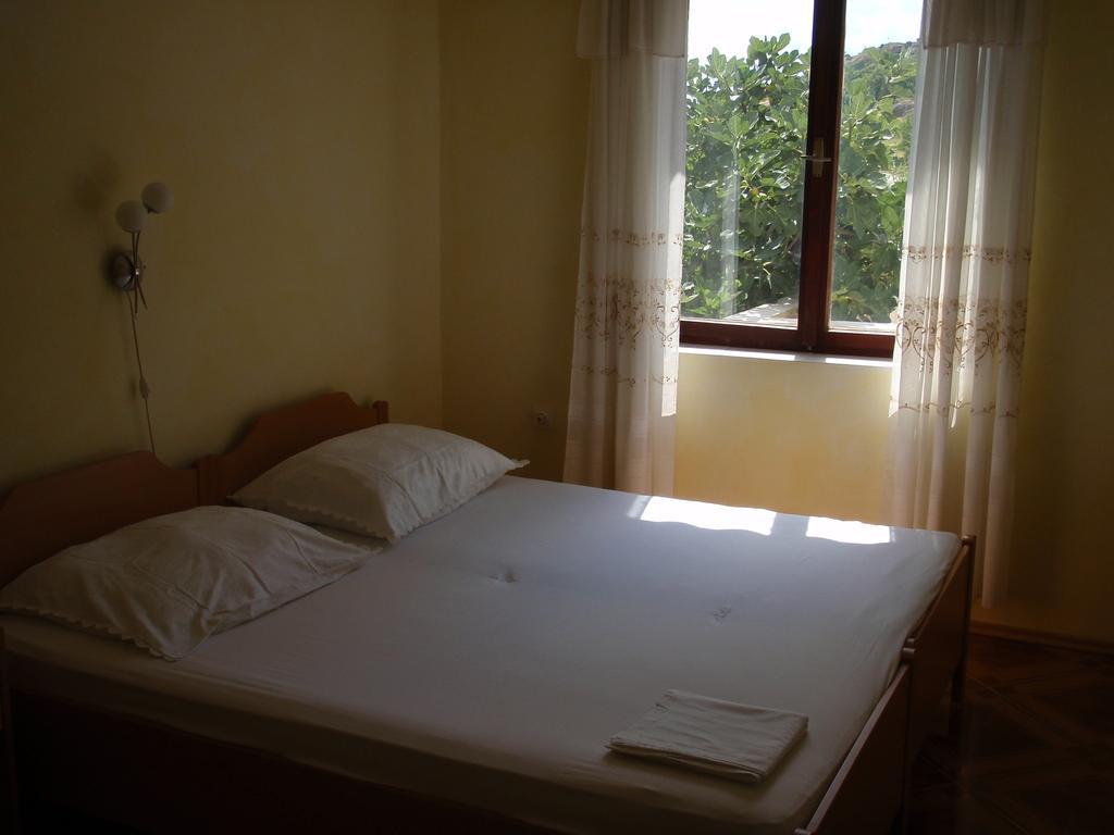 Apartments Ariana Pag Town Rum bild